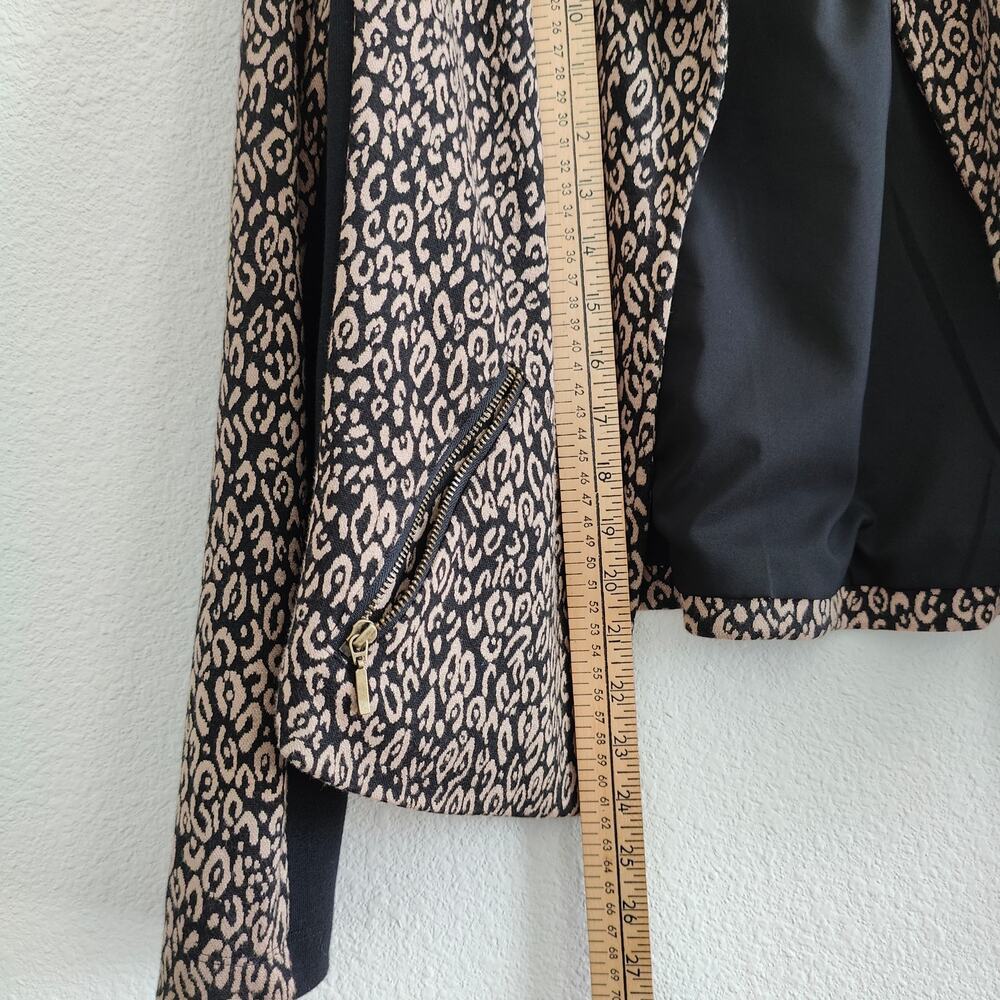 Chico's Size 2 US Large Leopard Print Black Open Front Blazer Jacket Stretch - Picture 7 of 8